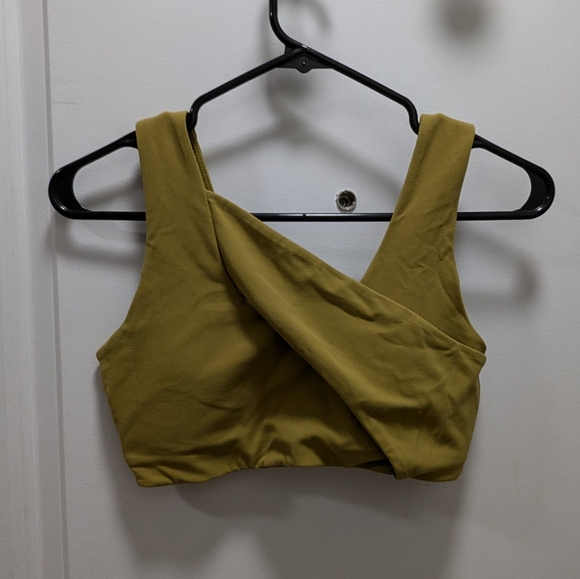 Lululemon Nulu Cross-Front Yoga Bra *Light Support B/C Cup - Picture 7 of 7